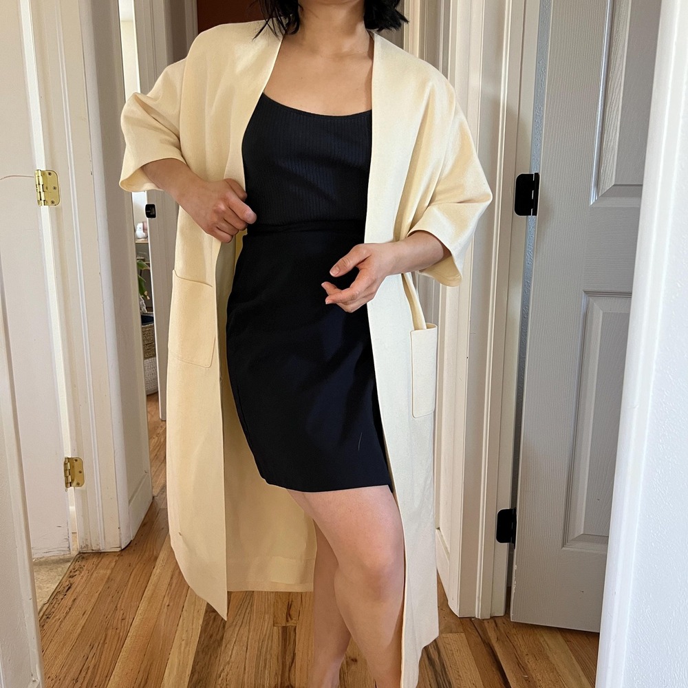 Vintage‎ cream short sleeve coat with pockets One size